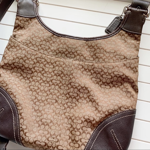 Coach Signature C Brown Crossbody Shoulder Purse Bag Authentic - Picture 2 of 6
